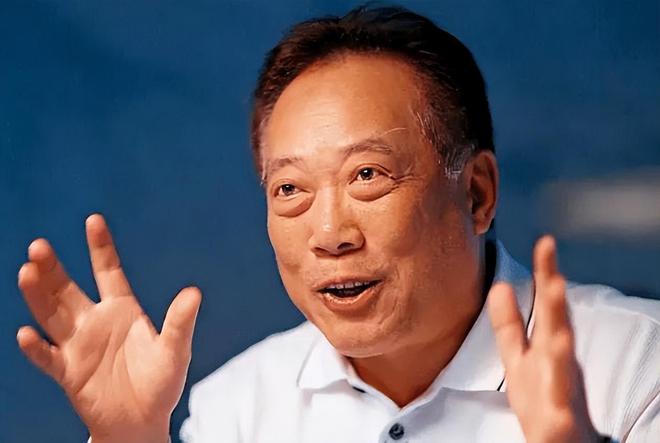 000家店亏40亿都是红颜祸水惹得祸OG真人“一代鞋王”达芙妮没落关6(图15)